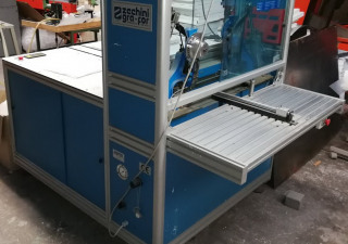 Máquina remachadora + plegadora Zechini Strike usada (fabricante de carpetas de anillas semiautomáticas)