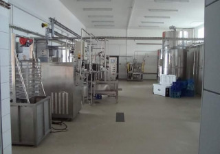 KLEINE DAIRY-productielijn 2.000 l melk/h