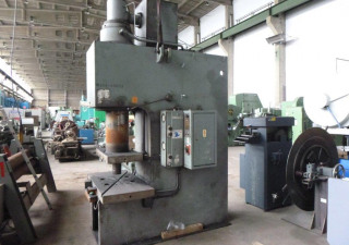 WMW Zeulenroda PYE 160 S Hydraulic press