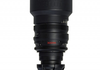Used 300mm lens RED T2.9 PL-mount