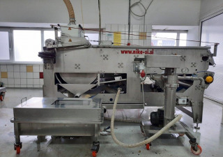 USED LINE FOR PRODUCTION AND FILLING OF JUICES