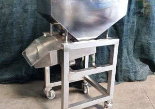 Rittal - Vibrating tablet feeder used