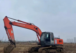 Used excavator HITACHI ZX210LC-3G
