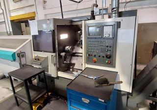 Used CNC Lathe with c-axis HWACHEON - CUTEX 160