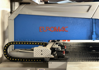 Máquina de puncionar usada EUROMAC - ZX Flex