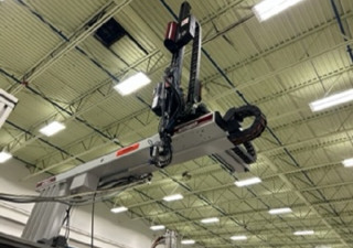 Used Wittmann W832 Servo Robot