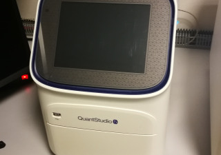 Gebruikt QuantStudio™ 5 384 QPCR-SYSTEEM