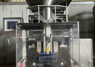 Máquina de formado, llenado y sellado vertical GIC 2015 usada VFB4000