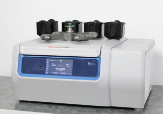 Gebruikte Thermo Scientific Sorvall X4R Pro-MD koelcentrifuge met TX-1000 zwenkrotor