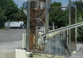 Llenadora de tubos Kalix Kx-14 usada, alimentación automática