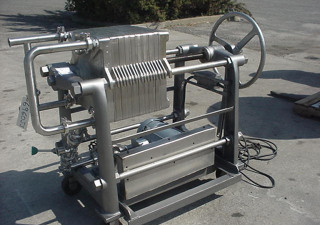 Filtro prensa de acero inoxidable Ertel 16″ X 16″ con bomba usado
