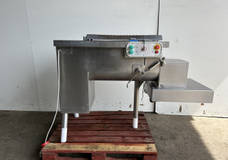 Used Risco RS200 twin shaft paddle mixer