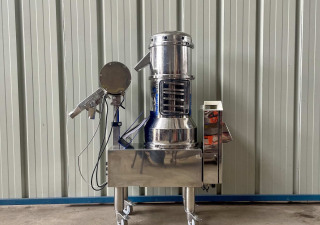 Vibratory dust collector combined with a Lock “combi Li” metal detector