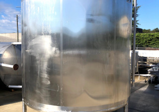 Réservoir de rétention vertical en acier inoxydable Apv Crepaco de 5 000 gallons d'occasion