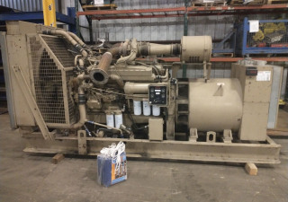 Used Cummins Vta1710 - 400Kw Diesel Generator Set