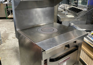 Usagé Convection Southbend P36A-GRAD Cuisinière Commerciale/ Gaz/ 36"
