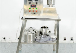 Granulateur/mélangeur à cisaillement élevé Kg-5 utilisé