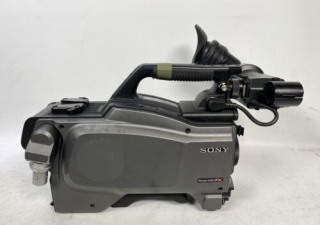 Μεταχειρισμένη κάμερα Sony HXC-100 (HXC100) Full HD 2/3 ιντσών