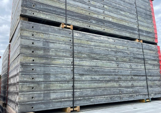 Used Doka Framax formwork 3.30m + 2.70m + 1.35m