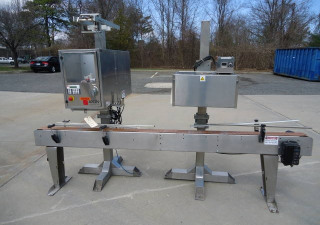 Used Axon Ez-130 Automatic Sleever/Neck Bander With Tunnel