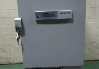 Thermo Electron Corp - Congélateur vertical Revco UTL3286-981 d'occasion