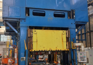 Loire 3000 kN Hydraulic press