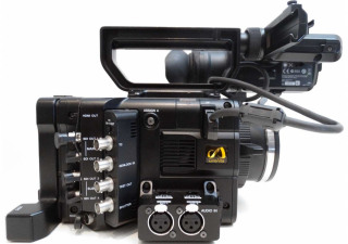 Sony PMW-F5 usada: cámara CineAlta Super 35 mm usada con opción 4K y DVF-L350