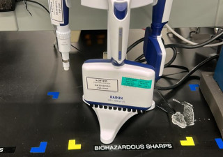 Pipet Biohazardous Sharps (2 Units), Pipette And Pipet Stand