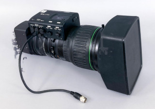 Canon HJ40x10B IASD-V with Lens Support, Servo Controls, Image Stabilizer Switch, Lens Optical Extender, and Case