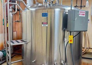 Dci 800 Gallon Jacketed Dome-Top S/S Processor, S/N: 86-D-33666-B With Vertical Agitation