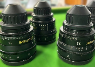 Set di lenti Arri Ultra Prime - Obiettivi cinematografici usati da 16, 20, 32, 50, 85, 135 mm