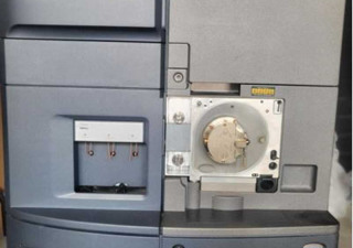 Waters Xevo QTOF Mass Spectrometer and SQ Detector 2
