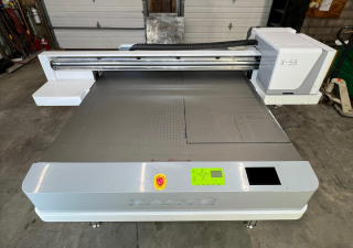 Impresora ultravioleta de cama plana Xante X55 de 55'' x 50'', 2022