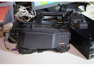 Sony Sony HDC-1500 Broadcast HD Camera Kit