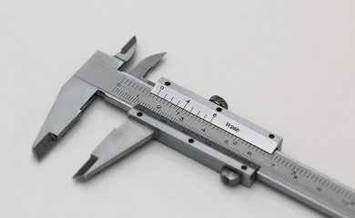 Measurement with a Micrometer Known as a Vernier Gauge