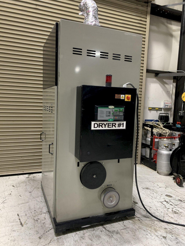 Conair W600 DESICCANT MATERIAL DRYER USA Kitmondo